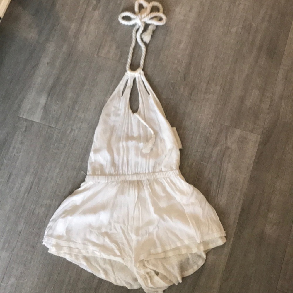 WHITE ROMPER